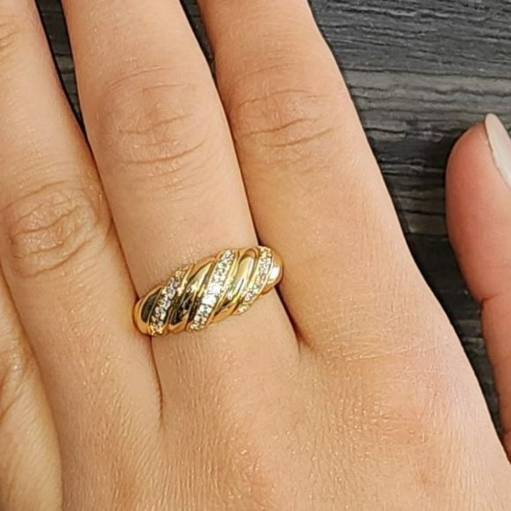 Size 10 Womens Gold Plated‎ Zircon Dome  Twisted Ring